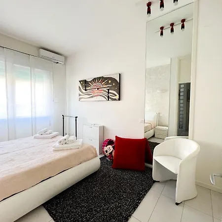 Sea Joy Apartment *