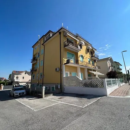 Sea Joy Apartment